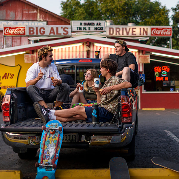 16oz-pint-cup-santa-cruz-o5 16oz_pints_santa_cruz_2_vacationdot_wavedot_skaters_truckbed_square.jpg
