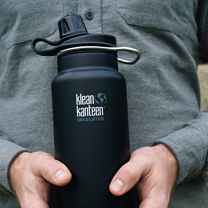 tkwide-chug-cap-z4 K32TKWSSL-SB-Craddled-Bottle_closeup_lifestyle.jpg