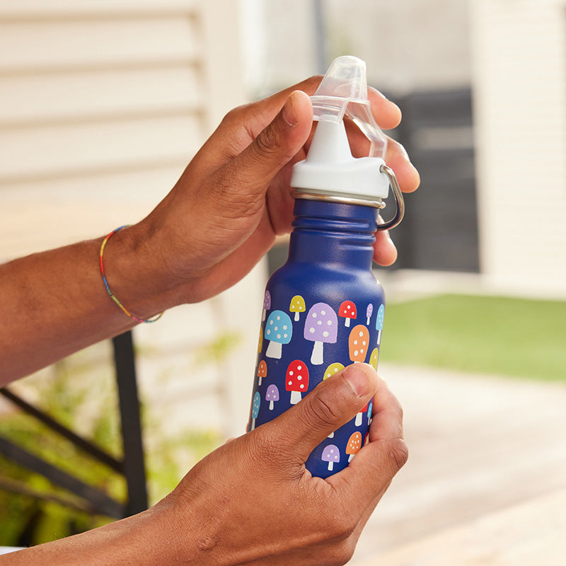 12oz-kid-s-classic-sippy-v9 kid_sippy_12oz_closeup_dustcover_square.jpg