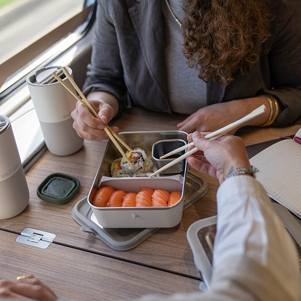 55oz-rise-food-box-big-meal-k9 rise_food_lunch_box_big_meal_tofu_sushi_share_square.jpg