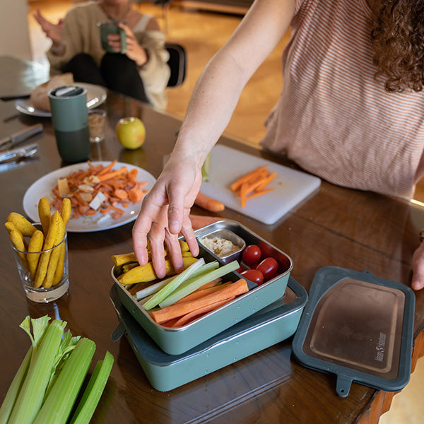 55oz-rise-food-box-big-meal-k9 rise_food_lunch_box_big_meal_veggie_dividers_square.jpg