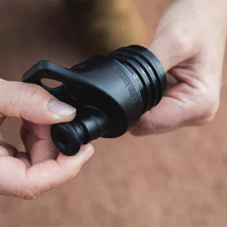 classic-sport-cap-s3 sport_cap_maintenance_kit_pull_valve_out_lifestyle.jpg