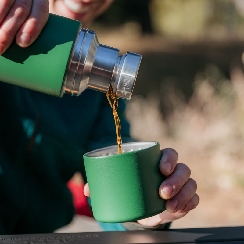 tkpro-maintenance-kit-c2 tkpro_32oz_thermos_green_pourthrough_lifestyle.jpg