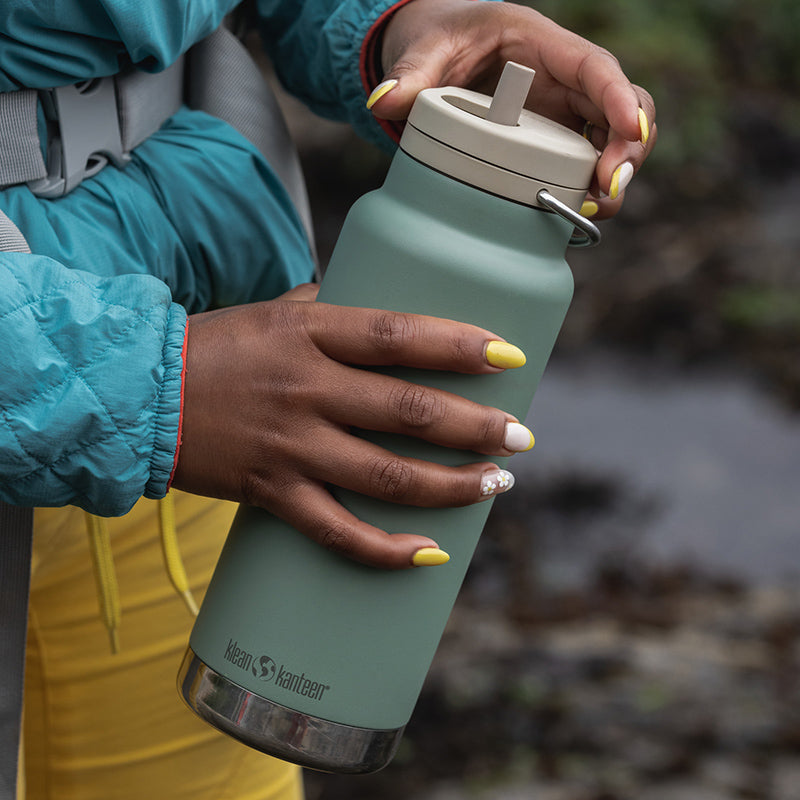 32oz-tkwide-made-to-do-more-bundle-e3 tkwide_32oz_insulated_bottle_twist_closeup_seapsray_hand_square.jpg